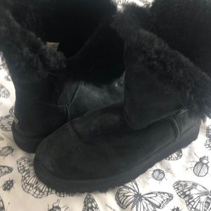 Black UGGS